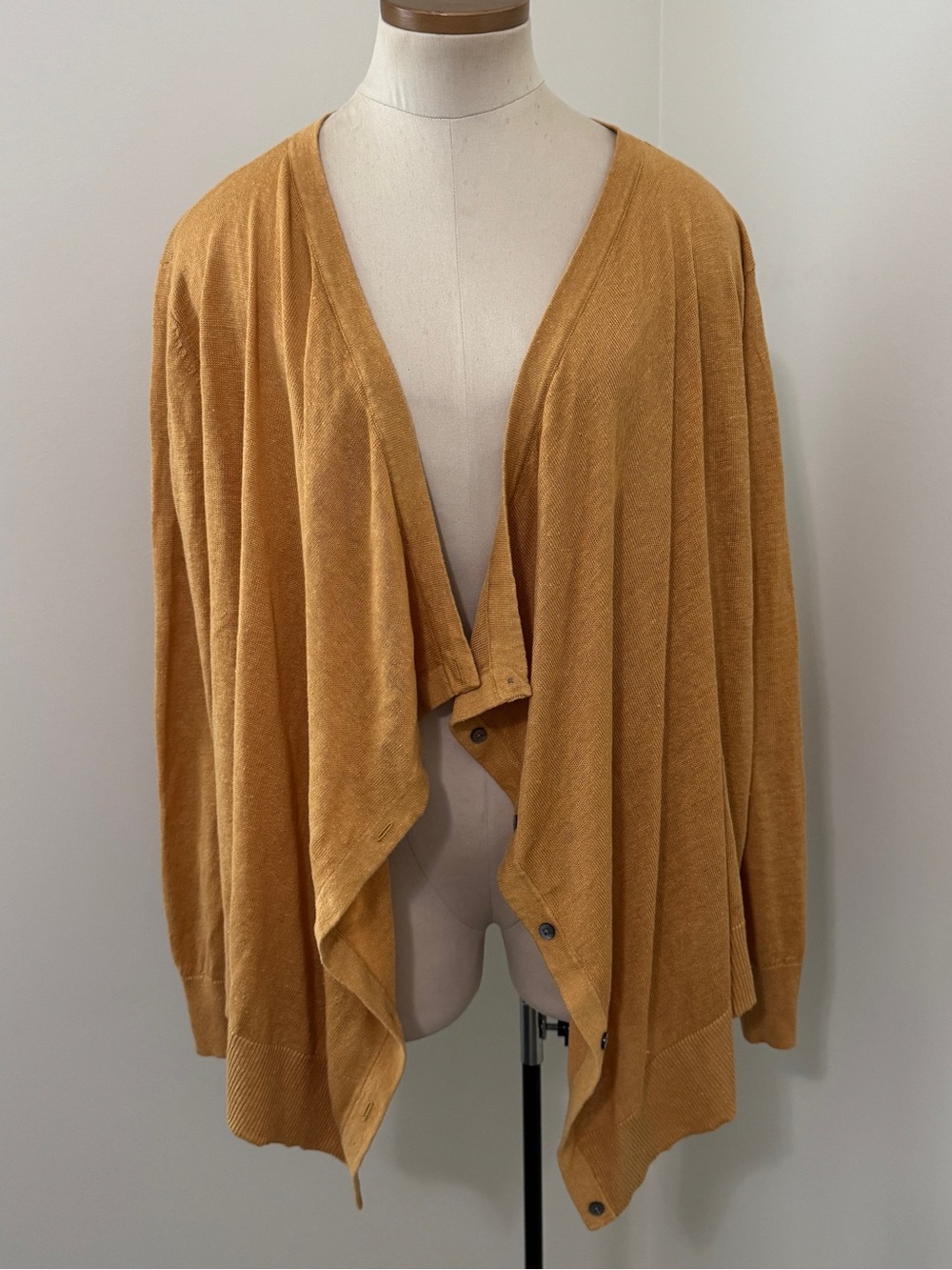 Garnet Hill Large 100% Organic Linen Drape Button Front Lightweight Cardigan